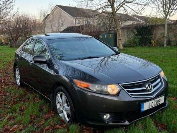 Honda Accord Saloon, Diesel, 2011, Grey