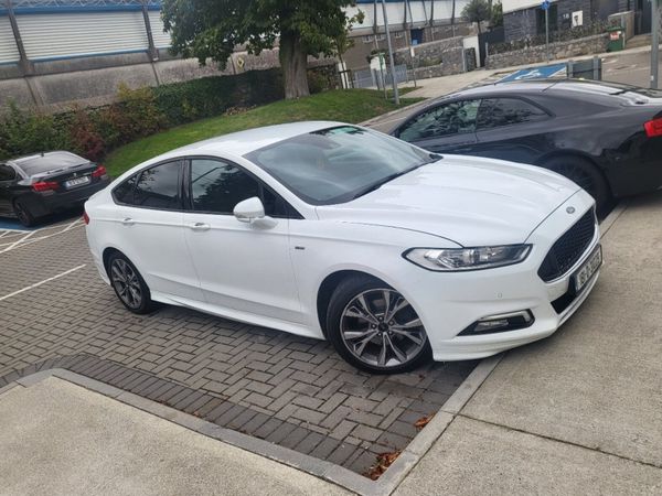 Ford Mondeo Hatchback, Diesel, 2018, White