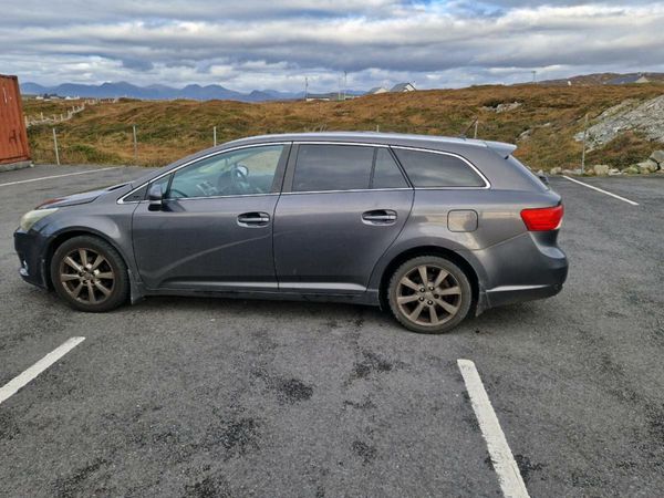 Toyota Avensis Estate, Diesel, 2012, Grey