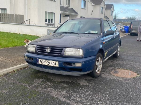 Volkswagen Golf Hatchback, Petrol, 1997, Blue