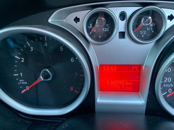 Ford Focus Hatchback, Petrol, 2010, Black