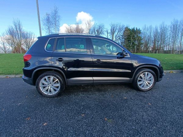 Volkswagen Tiguan SUV, Diesel, 2015, Black