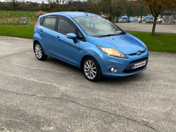 Ford Fiesta Hatchback, Petrol, 2009, Blue