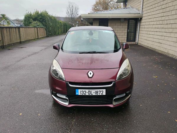 Renault Scenic MPV, Diesel, 2013, Red