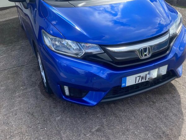 Honda Jazz Hatchback, Petrol, 2017, Blue