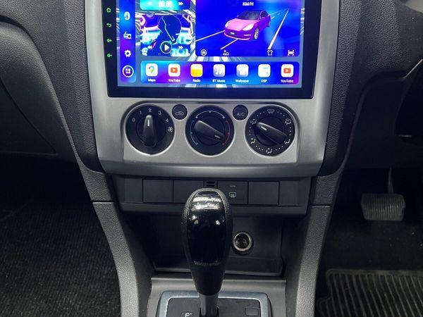 Ford Focus Hatchback, Petrol, 2007, Silver