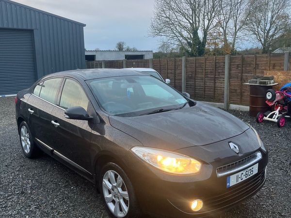 Renault Fluence Saloon, Diesel, 2011, Black