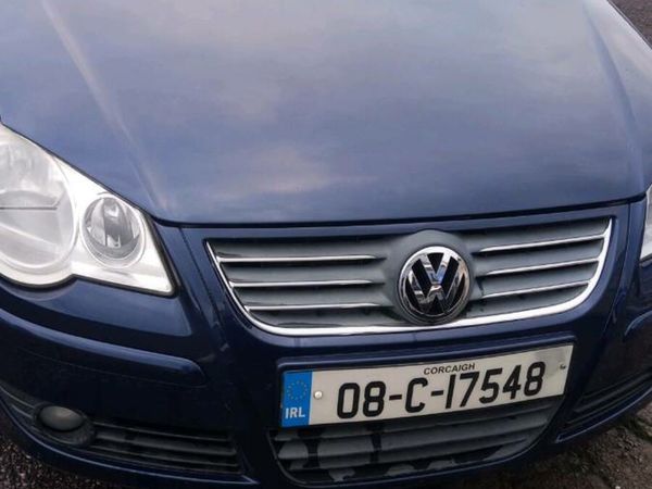 Volkswagen Polo Hatchback, Petrol, 2008, Blue