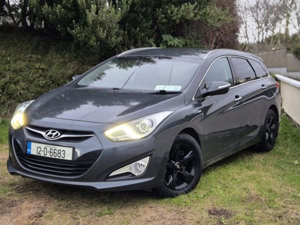 Hyundai i40 Estate/Jeep, Diesel, 2012, Grey