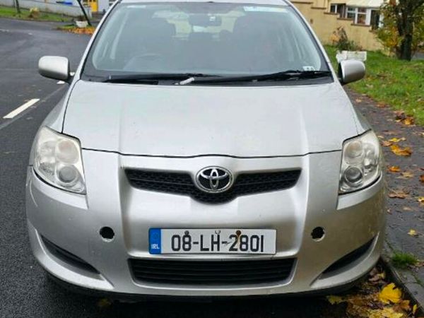 Toyota Auris Hatchback, Diesel, 2008, Silver