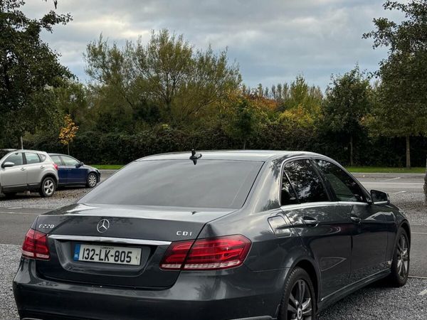 Mercedes-Benz E-Class Saloon, Diesel, 2013, Grey