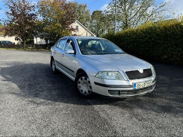 Skoda Octavia Hatchback, Diesel, 2005, Silver