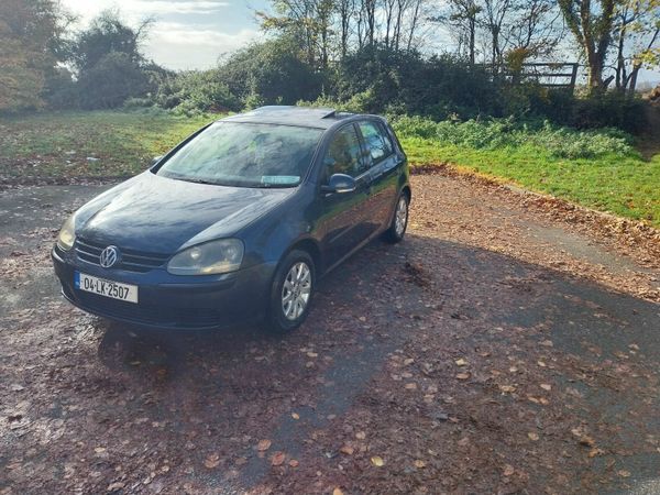 Volkswagen Golf Hatchback, Petrol, 2004, Blue