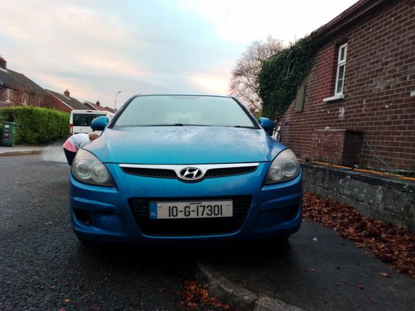 Hyundai i30 Hatchback, Diesel, 2010, Blue