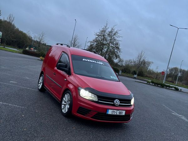 Volkswagen Caddy MPV, Diesel, 2017, Red