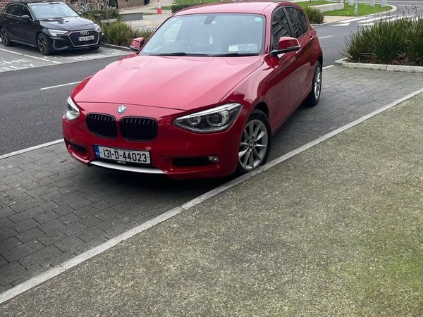 BMW 1-Series Hatchback, Petrol, 2013, Red