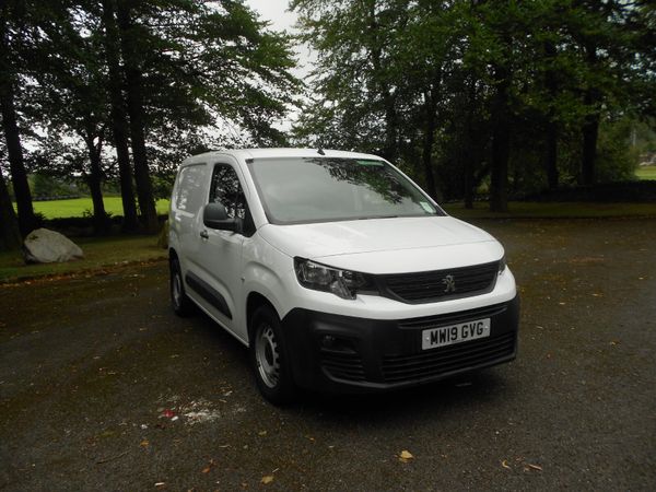 Peugeot Partner MPV, Diesel, 2019, White