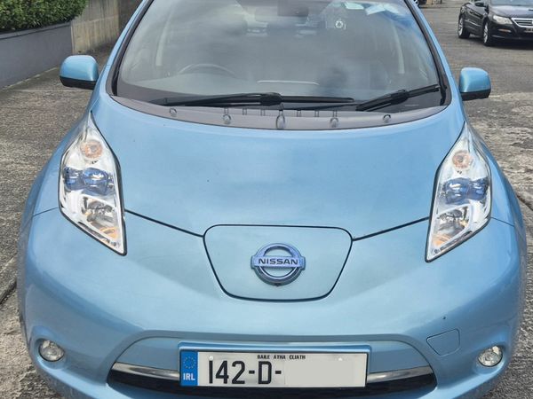 Nissan Leaf Hatchback, Electric, 2014, Blue