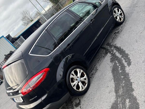 Ford S-Max MPV, Diesel, 2011, Black