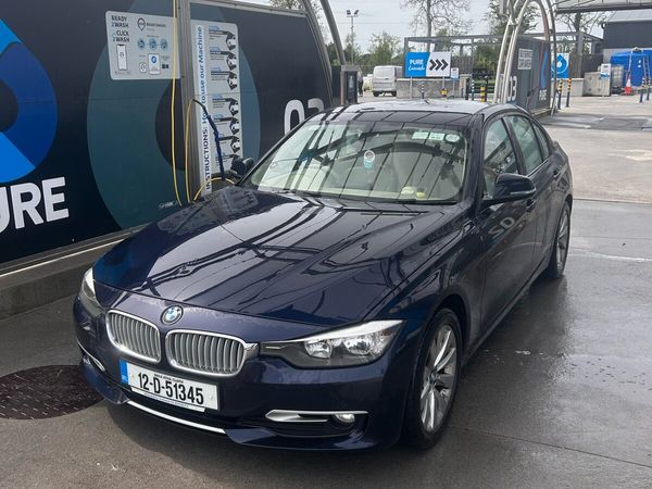 BMW 3-Series Saloon, Diesel, 2012, Blue
