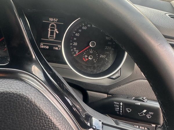 Volkswagen Jetta Saloon, Petrol, 2015, White