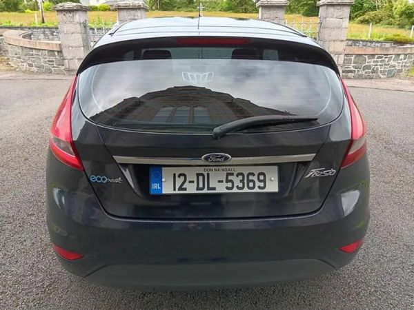 Ford Fiesta Hatchback, Diesel, 2012, Black