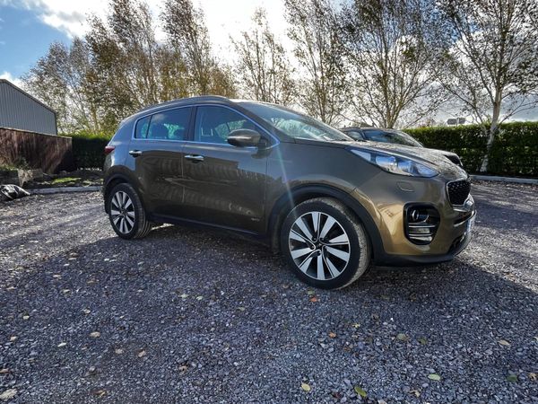 Kia Sportage SUV, Diesel, 2016, Green
