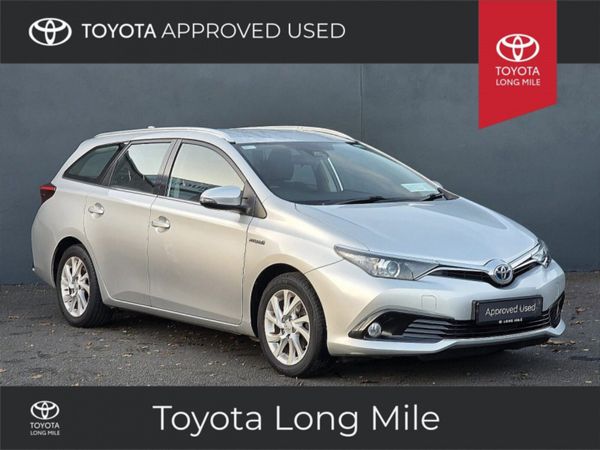Toyota Auris Hatchback, Petrol Hybrid, 2018, Silver