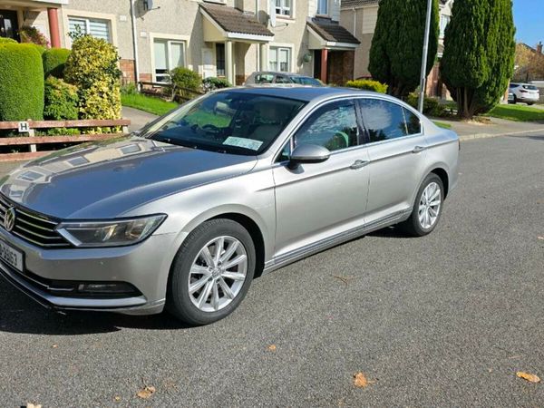 Volkswagen Passat Saloon, Diesel, 2015, Silver