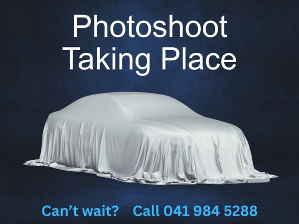 Hyundai i20 Hatchback, Petrol, 2025, Red