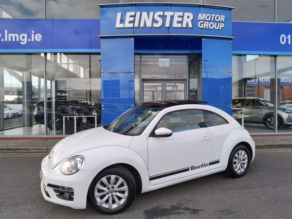 Volkswagen Beetle Hatchback, Petrol, 2017, White