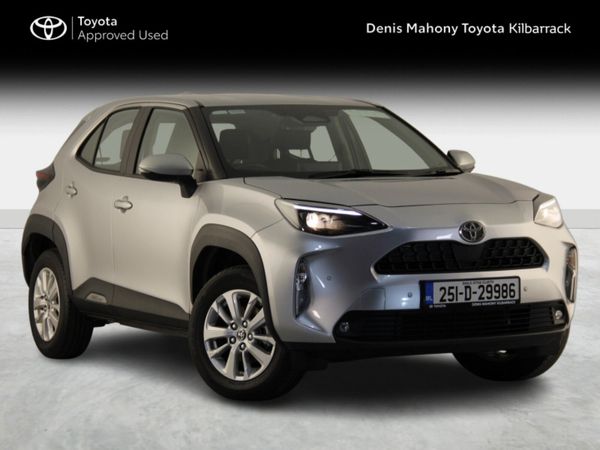 Toyota Yaris Cross Hatchback, Petrol Hybrid, 2025, Silver
