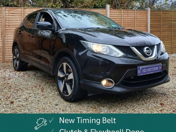 Nissan Qashqai Hatchback, Diesel, 2015, Black