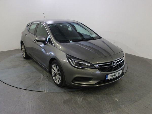 Opel Astra Hatchback, Diesel, 2017, Brown