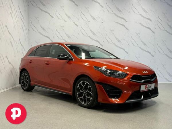 Kia Ceed Hatchback, Diesel Hybrid, 2022, Orange