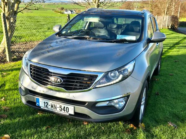 Kia Sportage SUV, Diesel, 2012, Silver