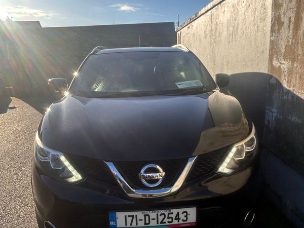 Nissan Qashqai SUV, Petrol, 2017, Black