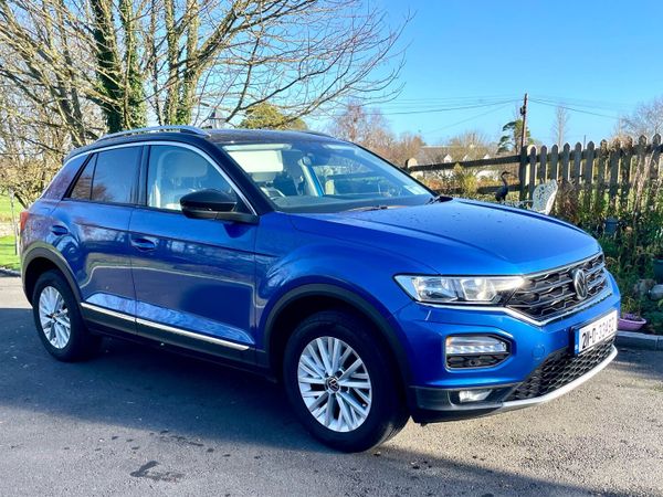 Volkswagen T-Roc SUV, Petrol, 2021, Blue