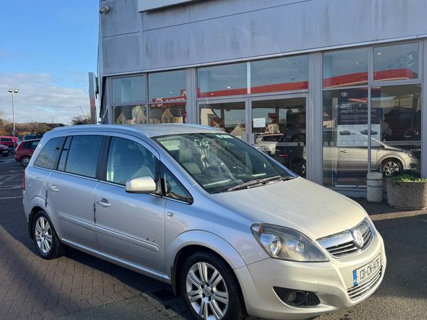 Vauxhall Zafira MPV, Diesel, 2013, Silver