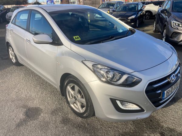 Hyundai i30 Hatchback, Petrol, 2015, Silver
