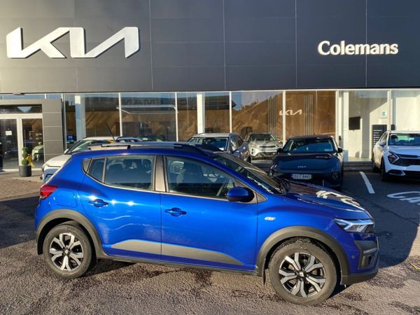 Dacia Sandero Stepway Hatchback, Petrol, 2022, Blue
