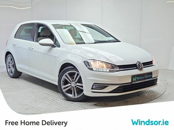 Volkswagen Golf Estate, Petrol, 2020, White
