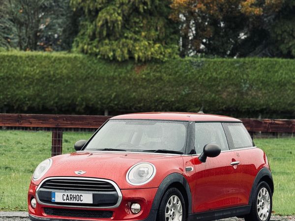 Mini Cooper Hatchback, Petrol, 2016, Red
