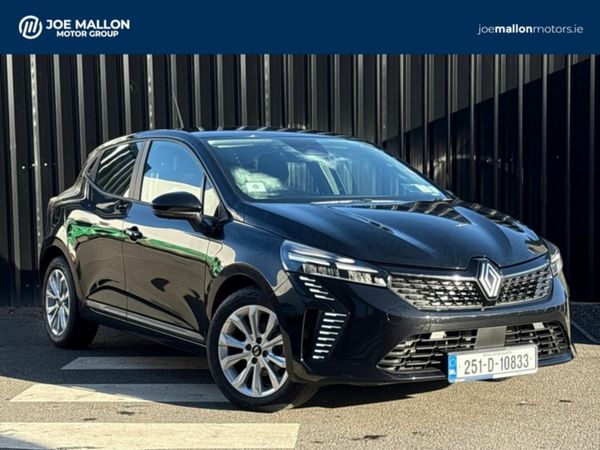 Renault Clio Hatchback, Petrol, 2025, Black