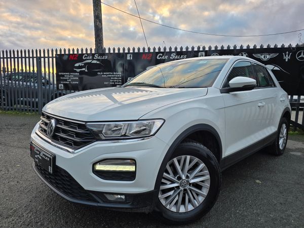 Volkswagen T-Roc SUV, Petrol, 2019, White