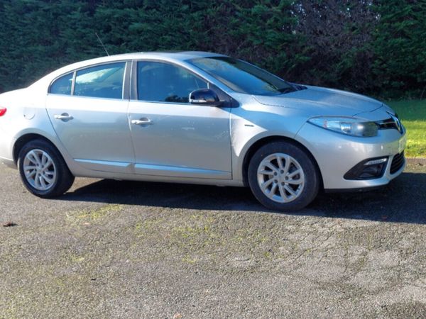 Renault Fluence Saloon, Diesel, 2016, Silver
