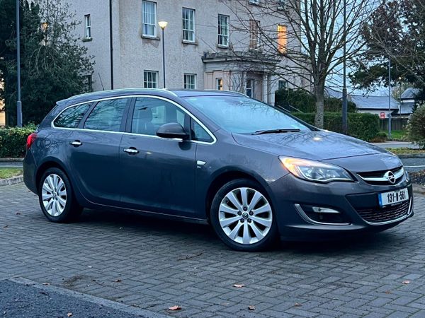 Opel Astra MPV, Diesel, 2013, Grey