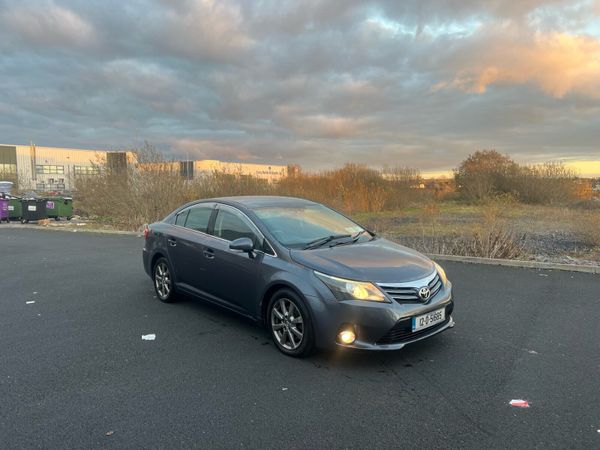 Toyota Avensis Saloon, Diesel, 2012, Blue