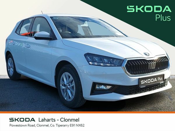 Skoda Fabia Hatchback, Petrol, 2025, White