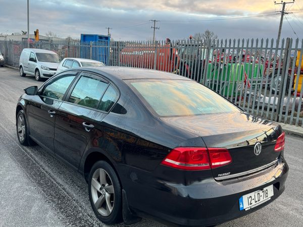 Volkswagen Passat Saloon, Diesel, 2012, Black